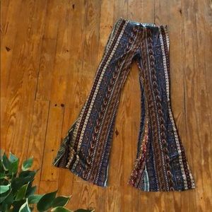 Novella royale printed flares